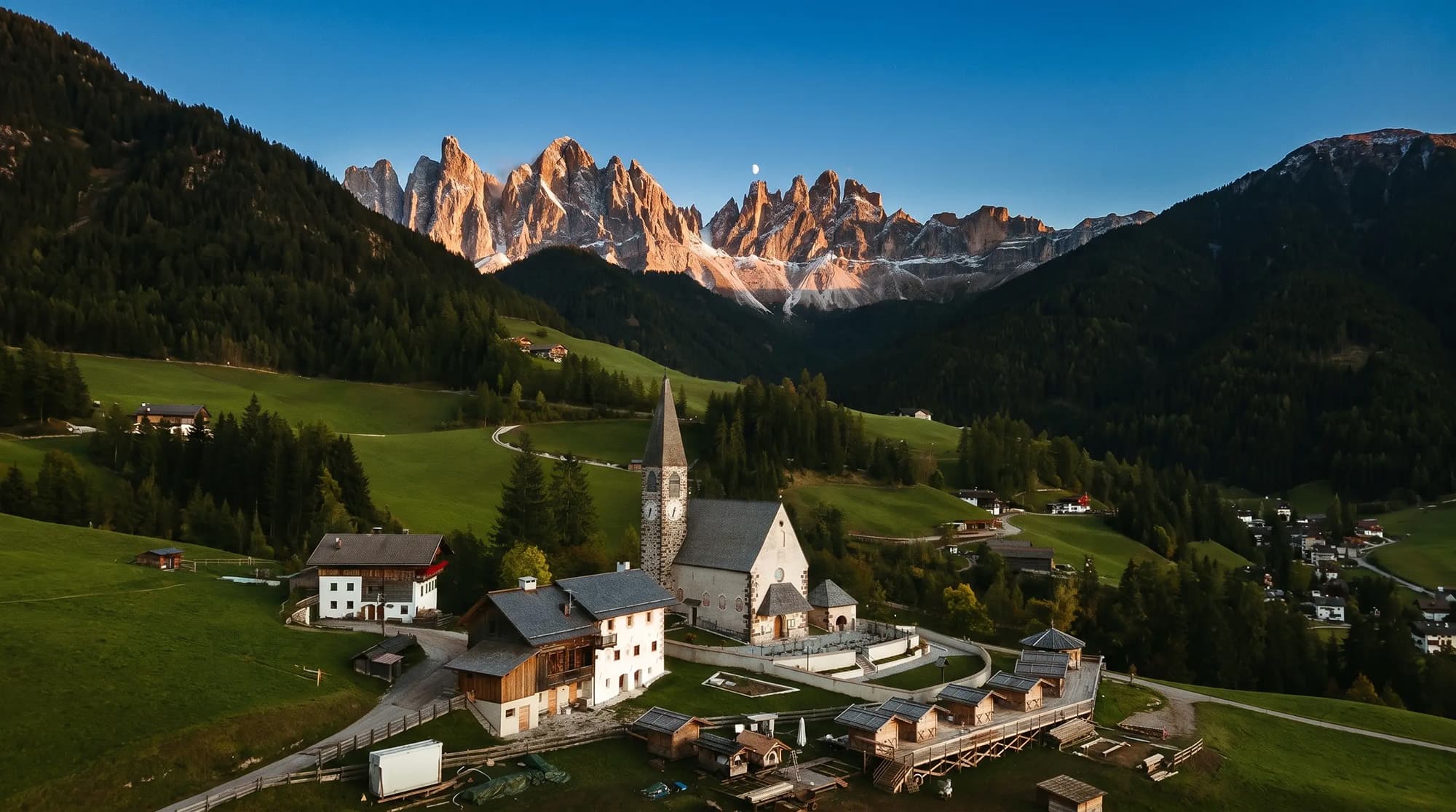 Flying a drone in the mountains: Maximum flight altitude and tips