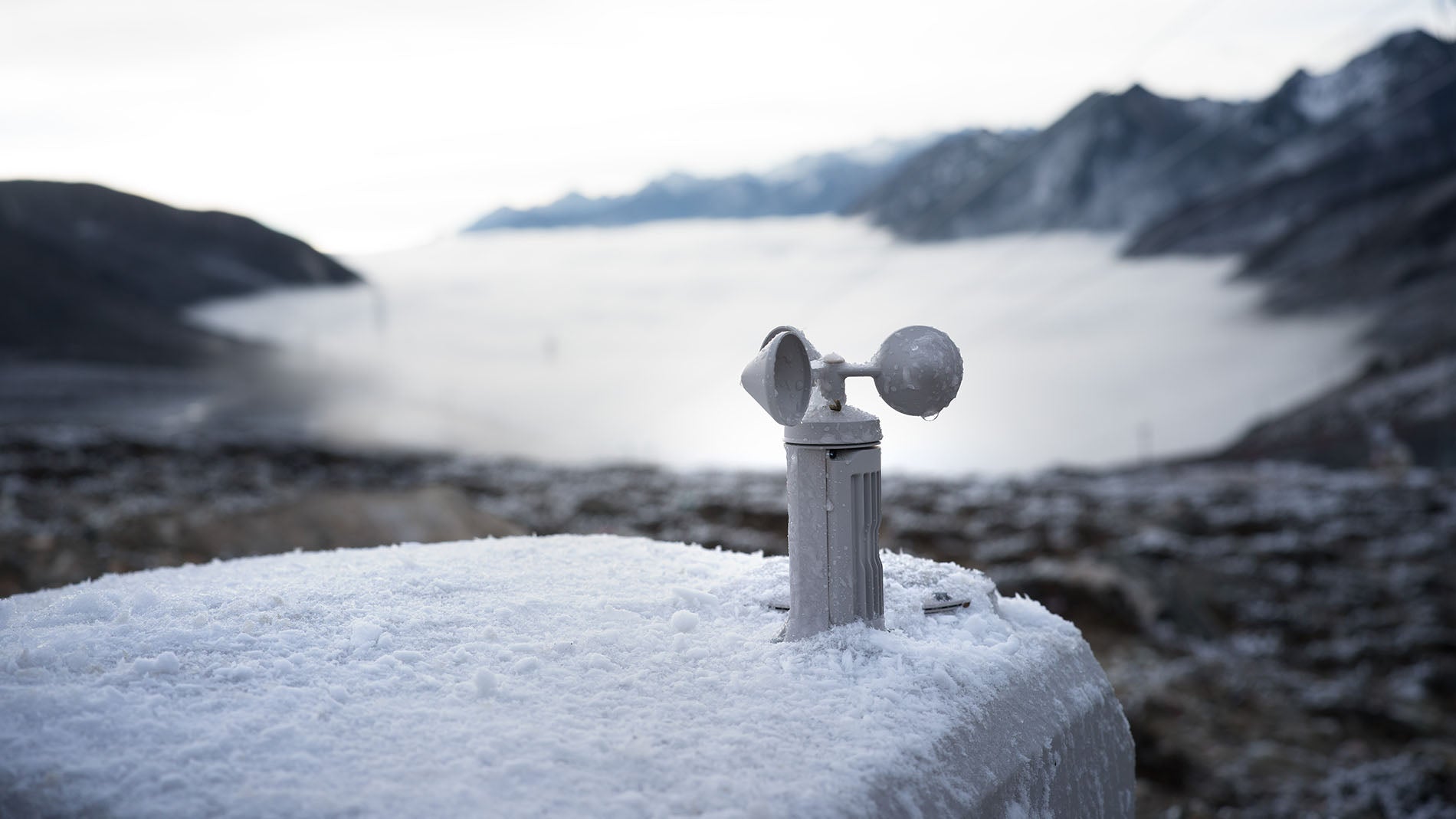 DJI Dock (application) in winter sports